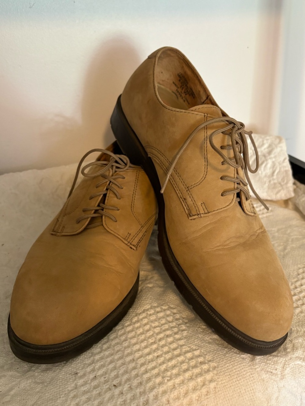 STJohnsBay   Men’s Suede/Tan Casual Dress Shoe Size 11W - Tan Brown